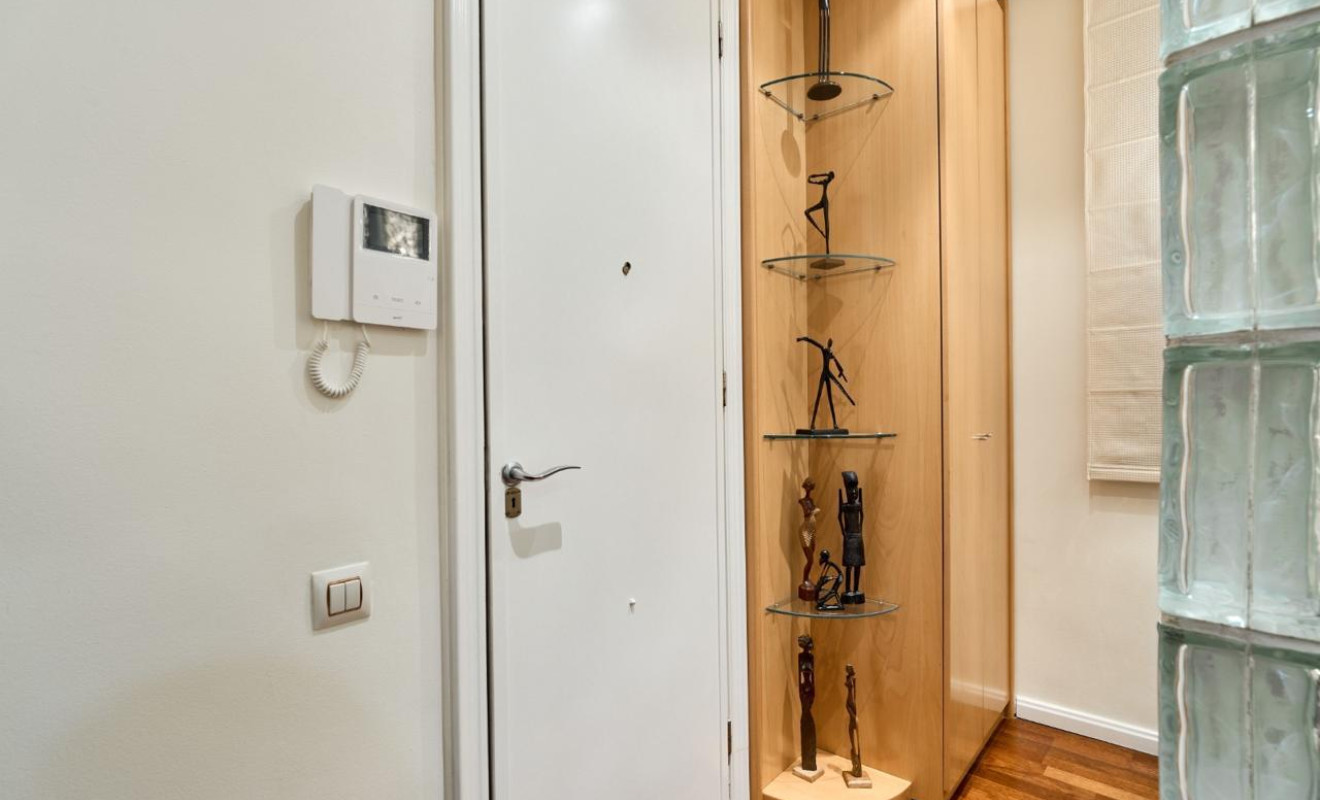 Reventa - Apartamento / piso - Barcelona - Eixample / Nova Esquerra Eixample