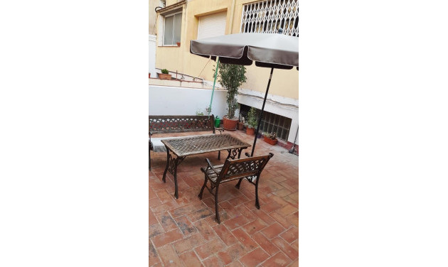 Resale - Bajos con jardin - Barcelona - Horta - Guinardó / El Guinardó