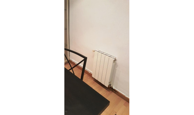 Resale - Bajos con jardin - Barcelona - Horta - Guinardó / El Guinardó