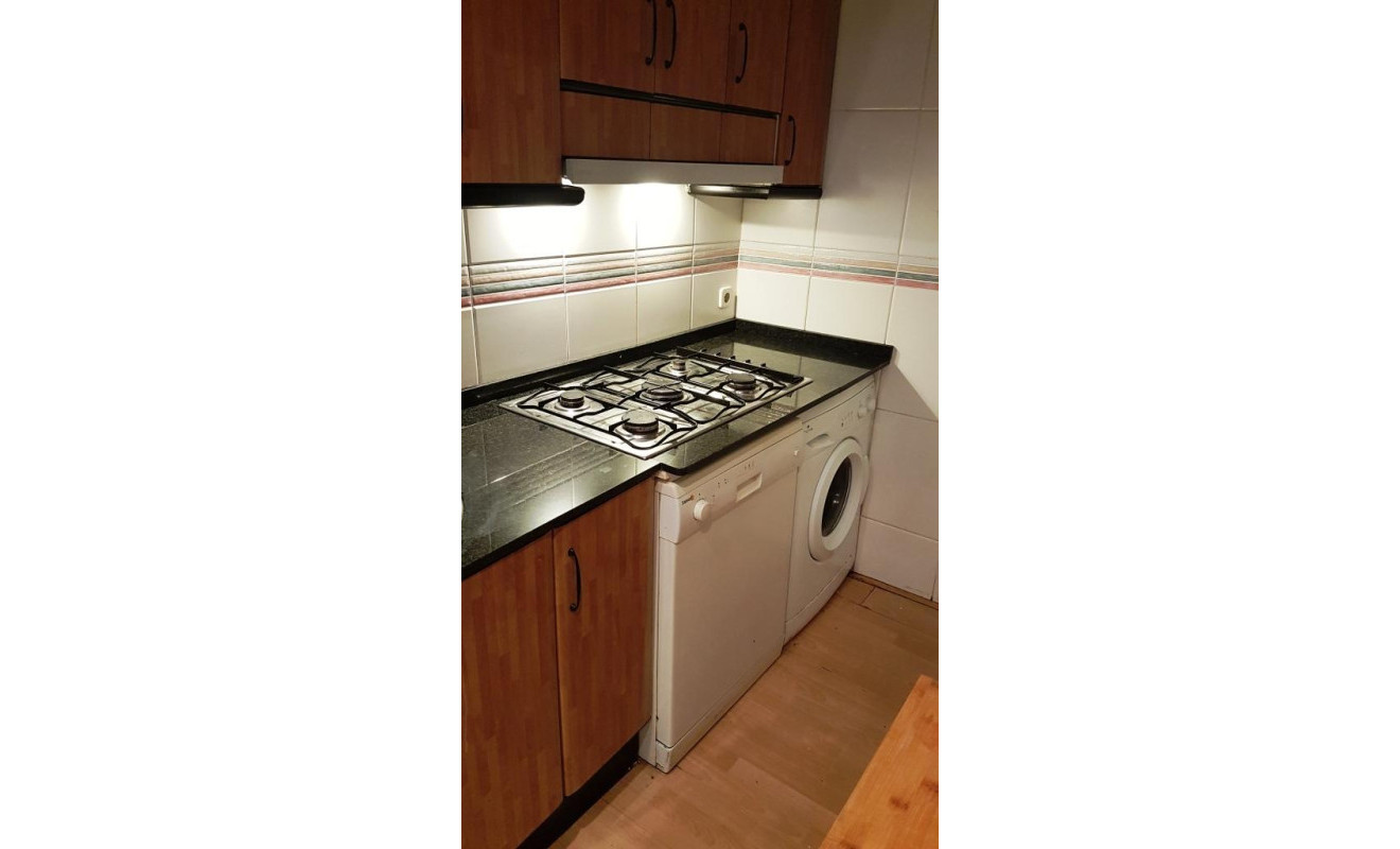 Resale - Bajos con jardin - Barcelona - Horta - Guinardó / El Guinardó