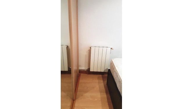 Resale - Bajos con jardin - Barcelona - Horta - Guinardó / El Guinardó