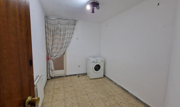 Resale - Apartment / flat - Hospitalet de Llobregat, l - Collblanc