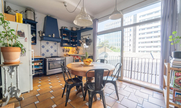 Reventa - Apartamento / piso - Barcelona - Sant Martí /  Poble Nou
