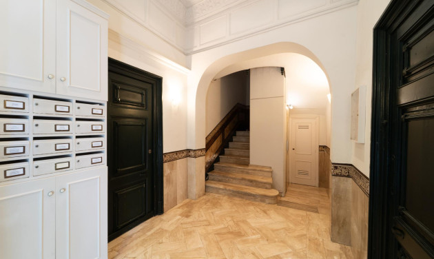 Reventa - Apartamento / piso - Barcelona - Sant Martí /  Poble Nou