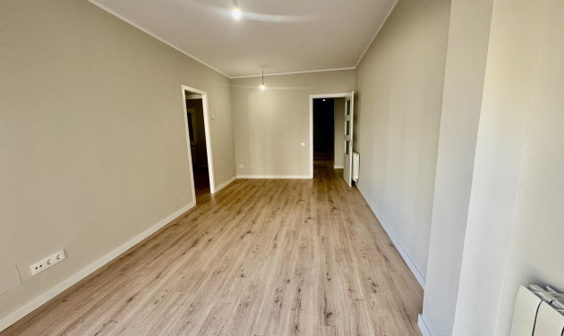 Reventa - Apartamento / piso - Barcelona - Eixample / Sagrada Família