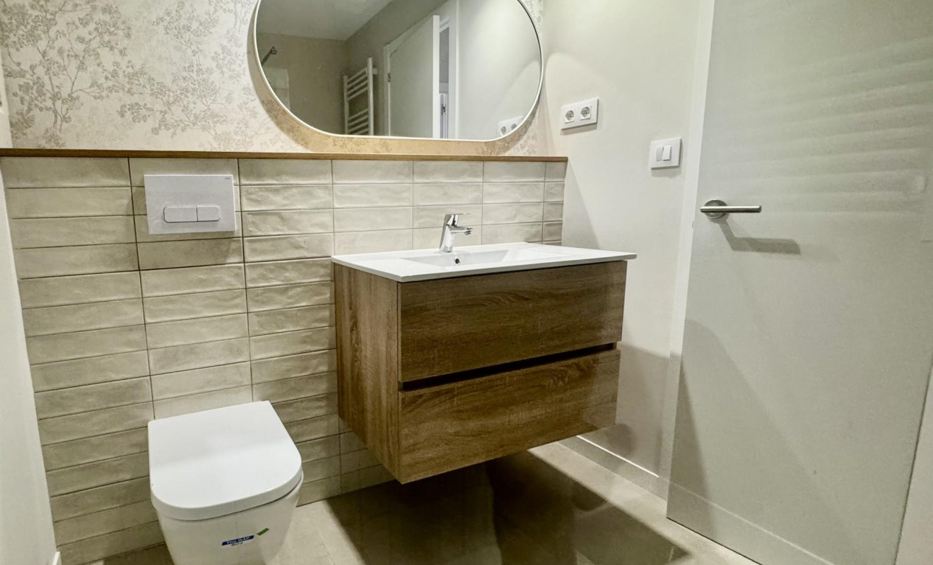 Reventa - Apartamento / piso - Barcelona - Eixample / Sagrada Família