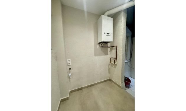 Reventa - Apartamento / piso - Barcelona - Eixample / Sagrada Família