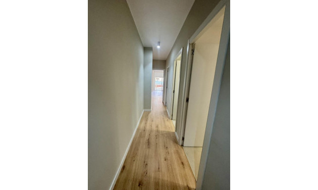 Reventa - Apartamento / piso - Barcelona - Eixample / Sagrada Família