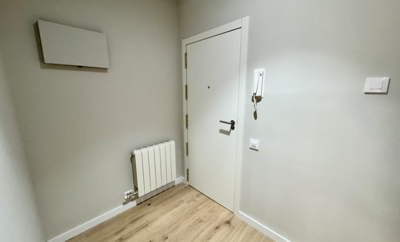 Reventa - Apartamento / piso - Barcelona - Eixample / Sagrada Família