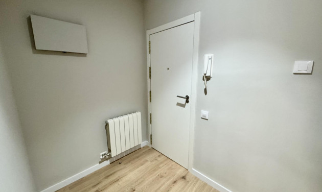 Reventa - Apartamento / piso - Barcelona - Eixample / Sagrada Família
