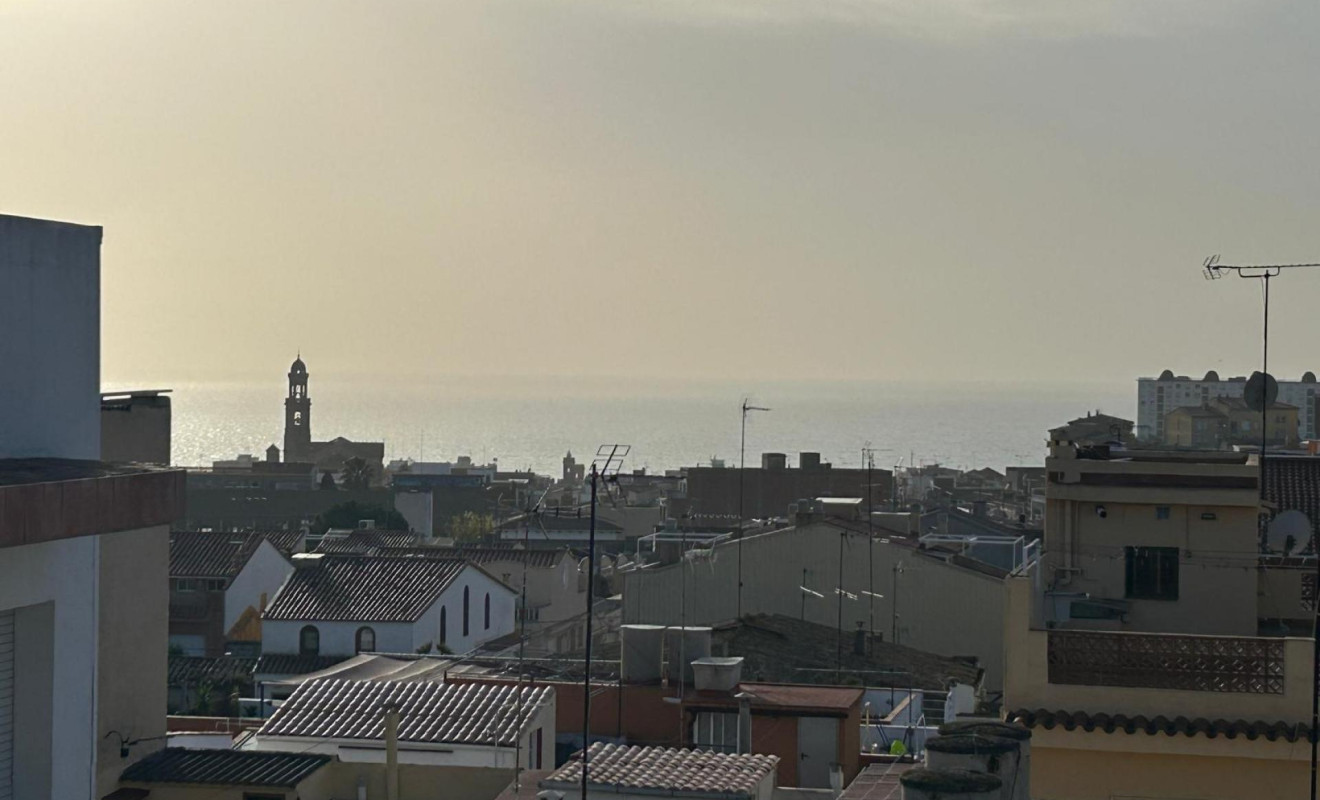 Resale - Apartment / flat - Canet de Mar