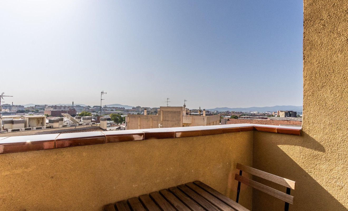 Reventa - Apartamento / piso - Sabadell - Gràcia