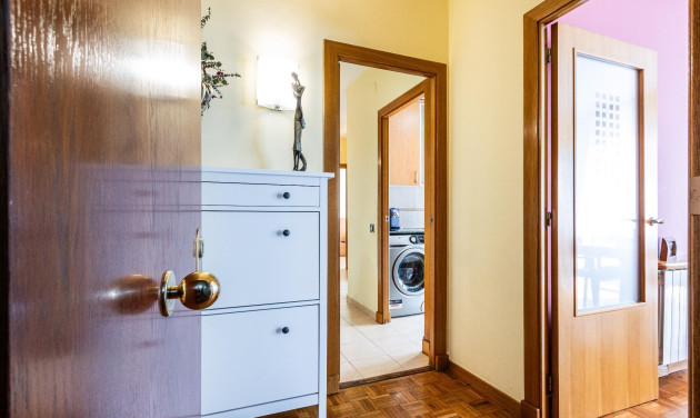 Reventa - Apartamento / piso - Sabadell - Gràcia
