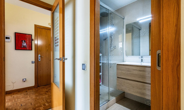 Reventa - Apartamento / piso - Sabadell - Gràcia