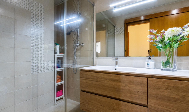 Reventa - Apartamento / piso - Sabadell - Gràcia