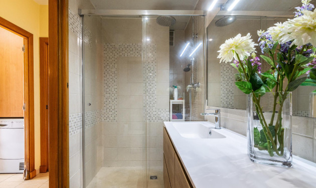 Reventa - Apartamento / piso - Sabadell - Gràcia