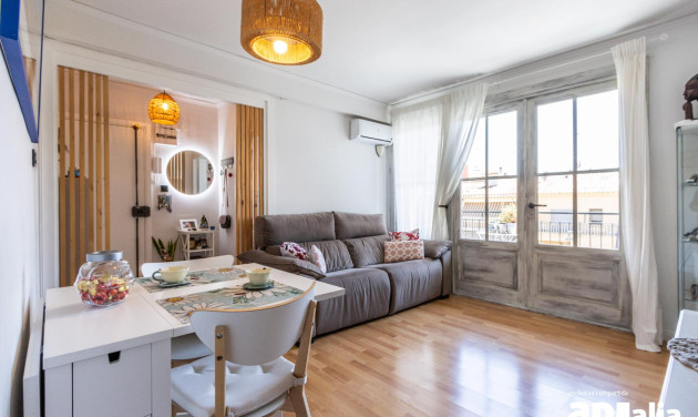 Reventa - Apartamento / piso - Sant Quirze del Vallès - Centre