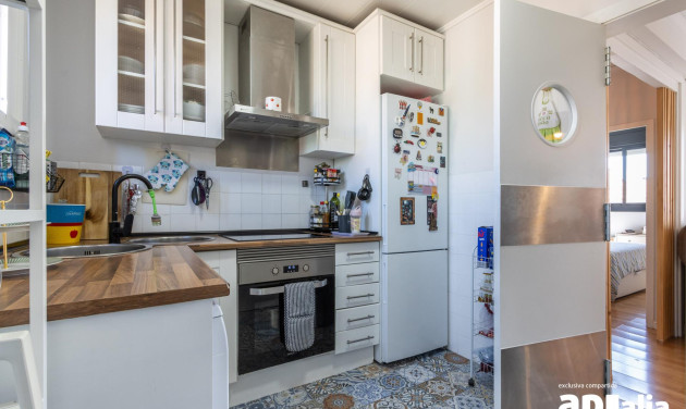 Reventa - Apartamento / piso - Sant Quirze del Vallès - Centre