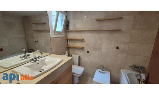 Reventa - Apartamento / piso - Barcelona - Les Corts / Les Corts