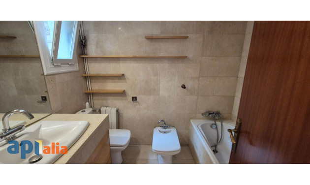 Reventa - Apartamento / piso - Barcelona - Les Corts / Les Corts