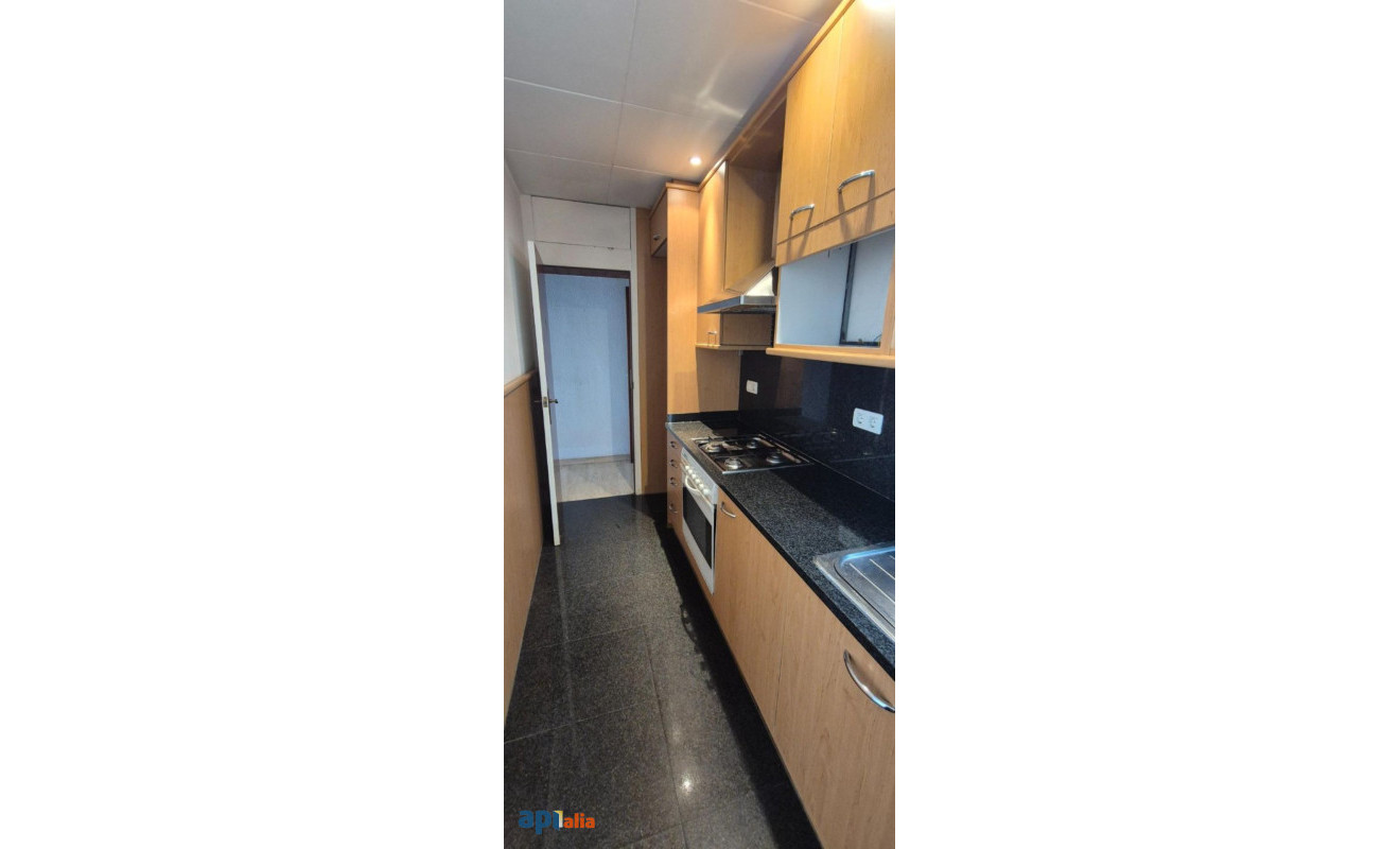 Reventa - Apartamento / piso - Barcelona - Les Corts / Les Corts