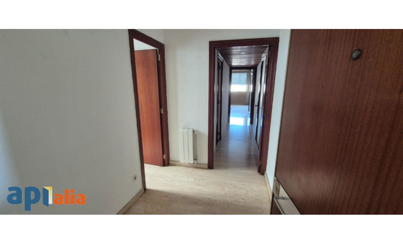 Reventa - Apartamento / piso - Barcelona - Les Corts / Les Corts