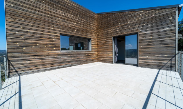 Obra nueva - Chalet - Torrelles de Llobregat