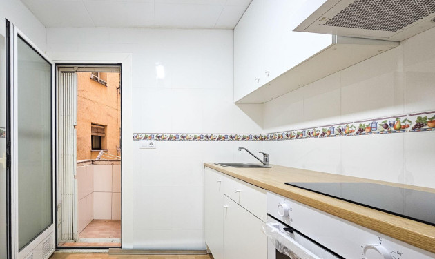 Reventa - Apartamento / piso - Barcelona - Nou Barris / Can Peguera