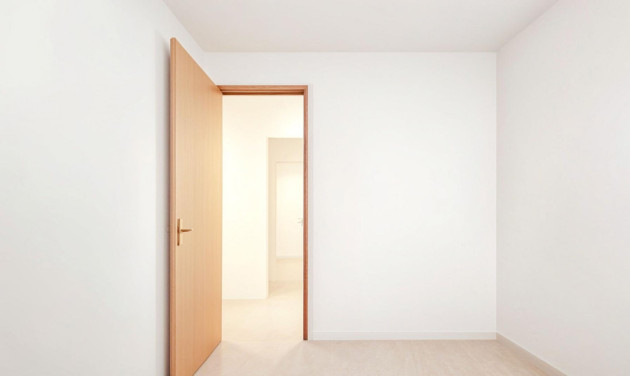 Reventa - Apartamento / piso - Barcelona - Nou Barris / Can Peguera