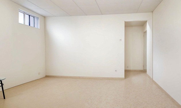 Reventa - Apartamento / piso - Barcelona - Nou Barris / Can Peguera
