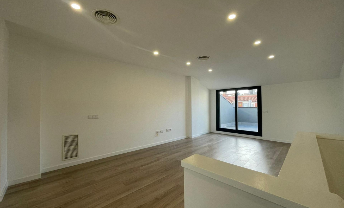 Obra nueva - Duplex - Terrassa - Sant Pere