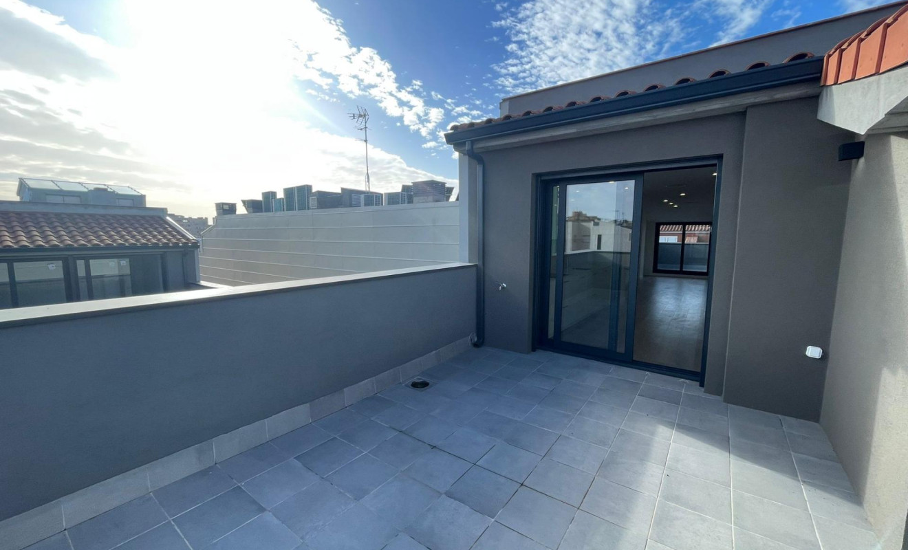 Obra nueva - Duplex - Terrassa - Sant Pere