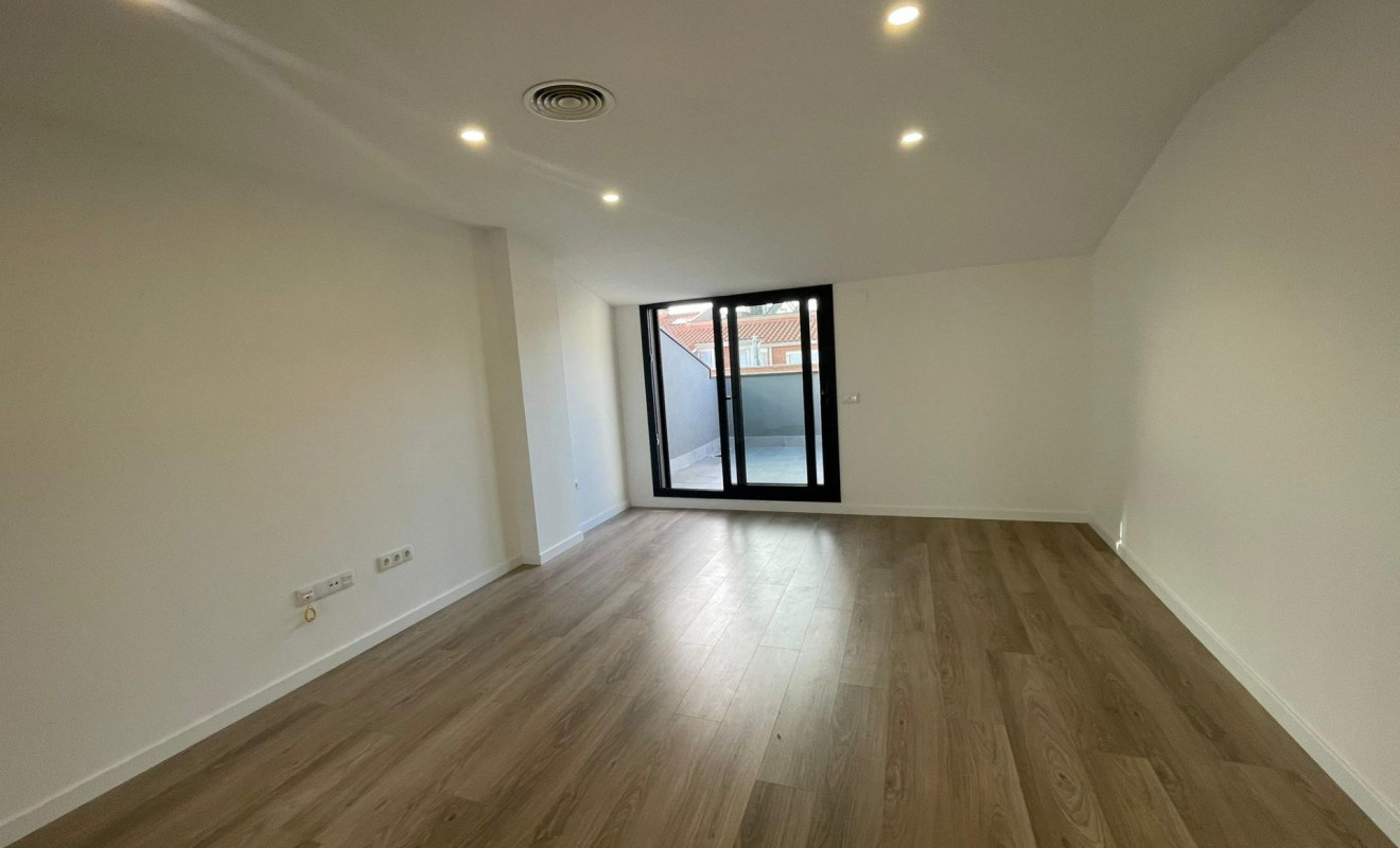 Obra nueva - Duplex - Terrassa - Sant Pere