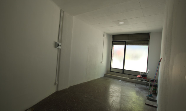 Reventa - Local comercial - Barcelona - Eixample / Sagrada Família