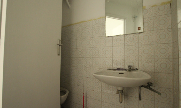 Reventa - Local comercial - Barcelona - Eixample / Sagrada Família