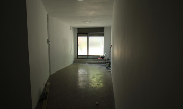 Reventa - Local comercial - Barcelona - Eixample / Sagrada Família
