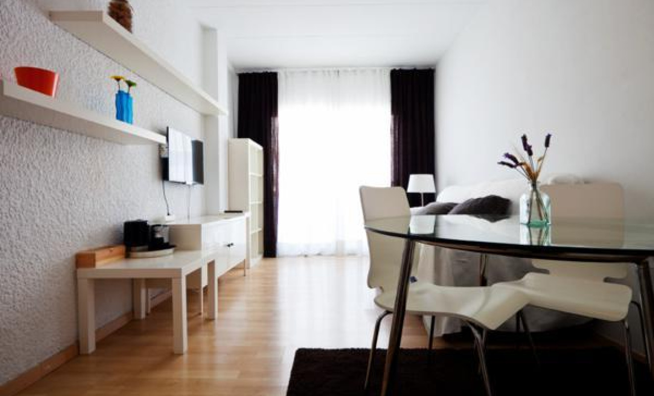 Reventa - Apartamento / piso - Barcelona - Ciutat Vella