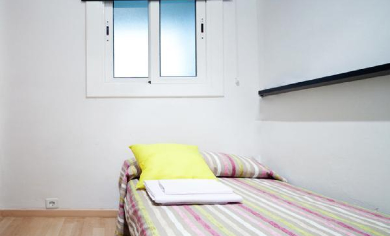 Reventa - Apartamento / piso - Barcelona - Ciutat Vella