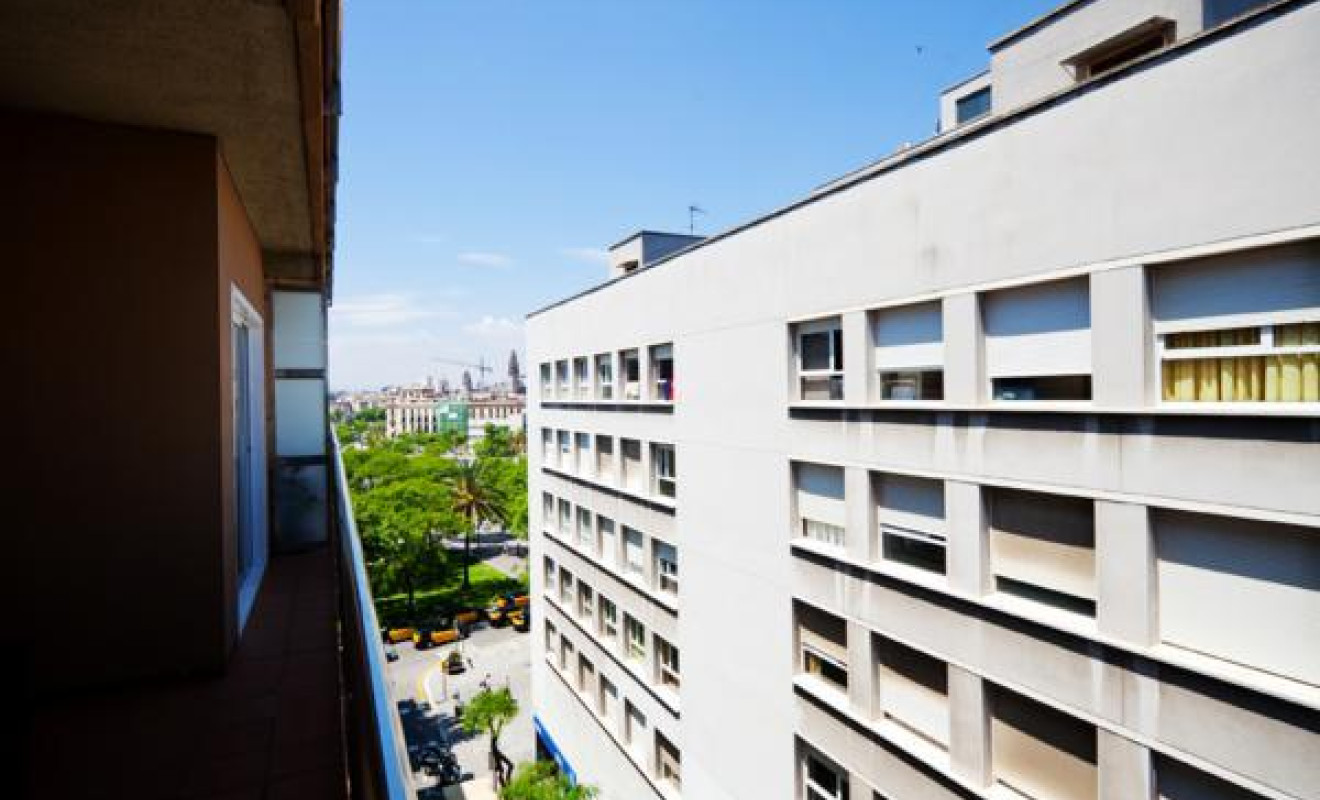 Reventa - Apartamento / piso - Barcelona - Ciutat Vella