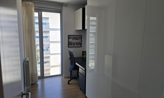 Reventa - Apartamento / piso - Terrassa - Torresana