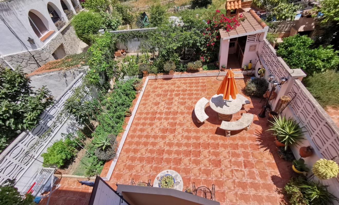 Reventa - Unifamiliar adosada - Creixell