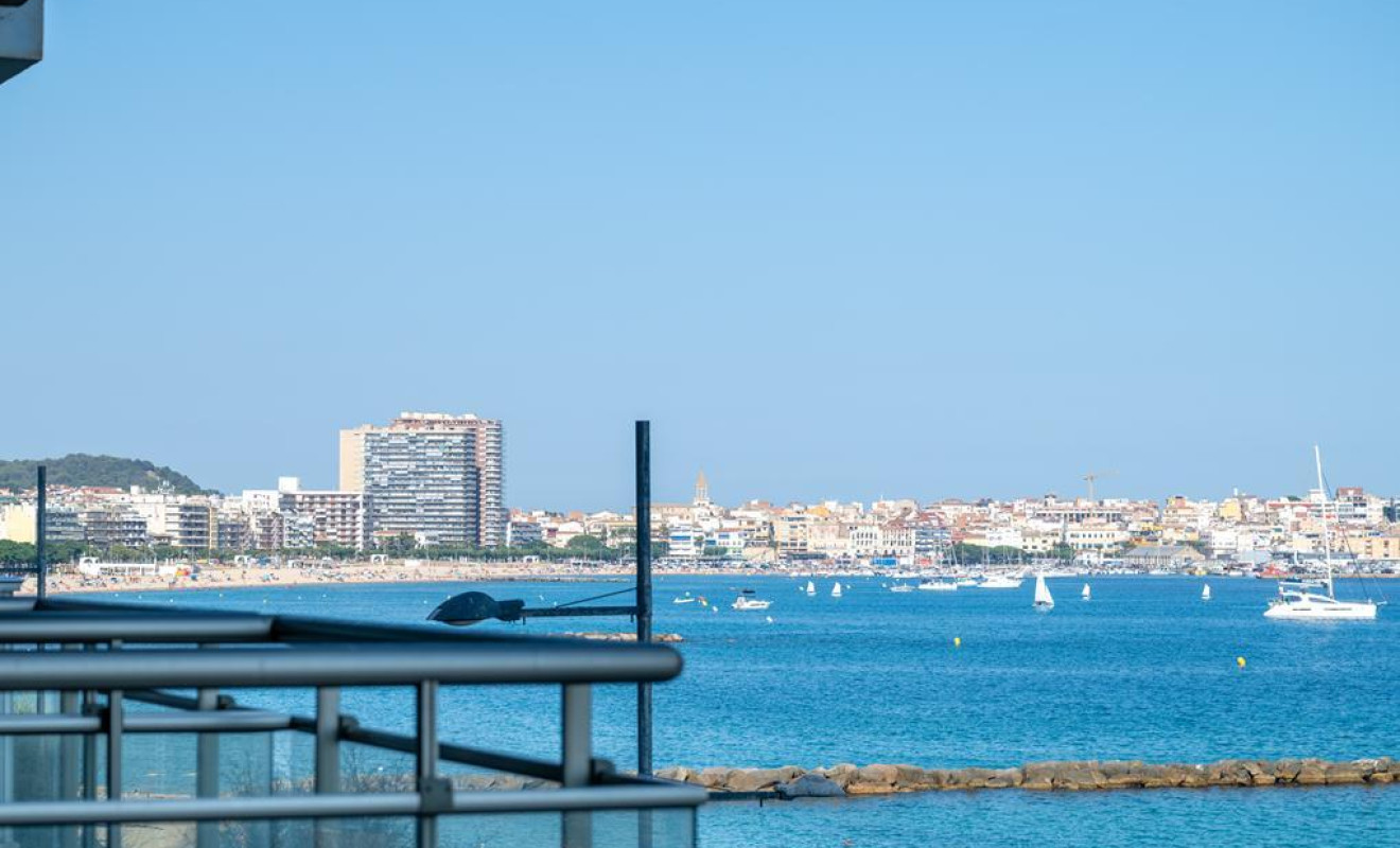 Resale - Apartment / flat - Sant Antoni de Calonge - Zona centre