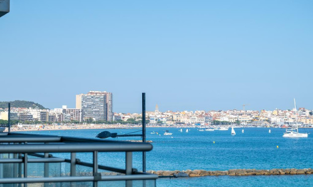 Resale - Apartment / flat - Sant Antoni de Calonge - Zona centre