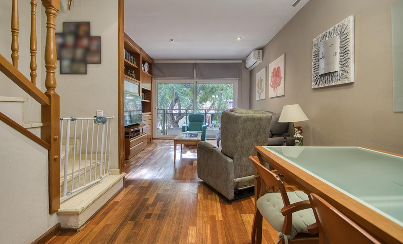 Resale - Villa - Barcelona - Sant Andreu