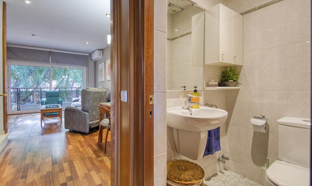 Resale - Villa - Barcelona - Sant Andreu