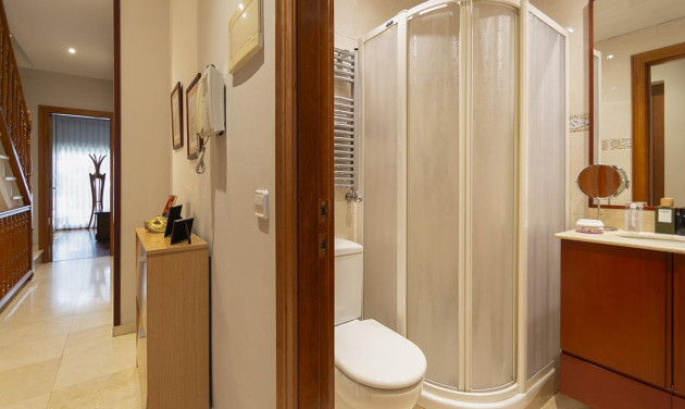 Resale - Villa - Barcelona - Sant Andreu