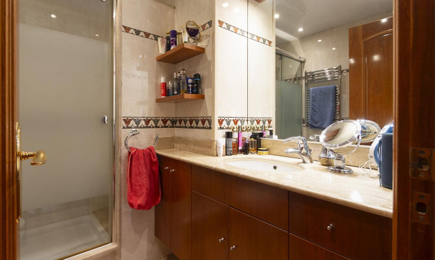 Resale - Villa - Barcelona - Sant Andreu