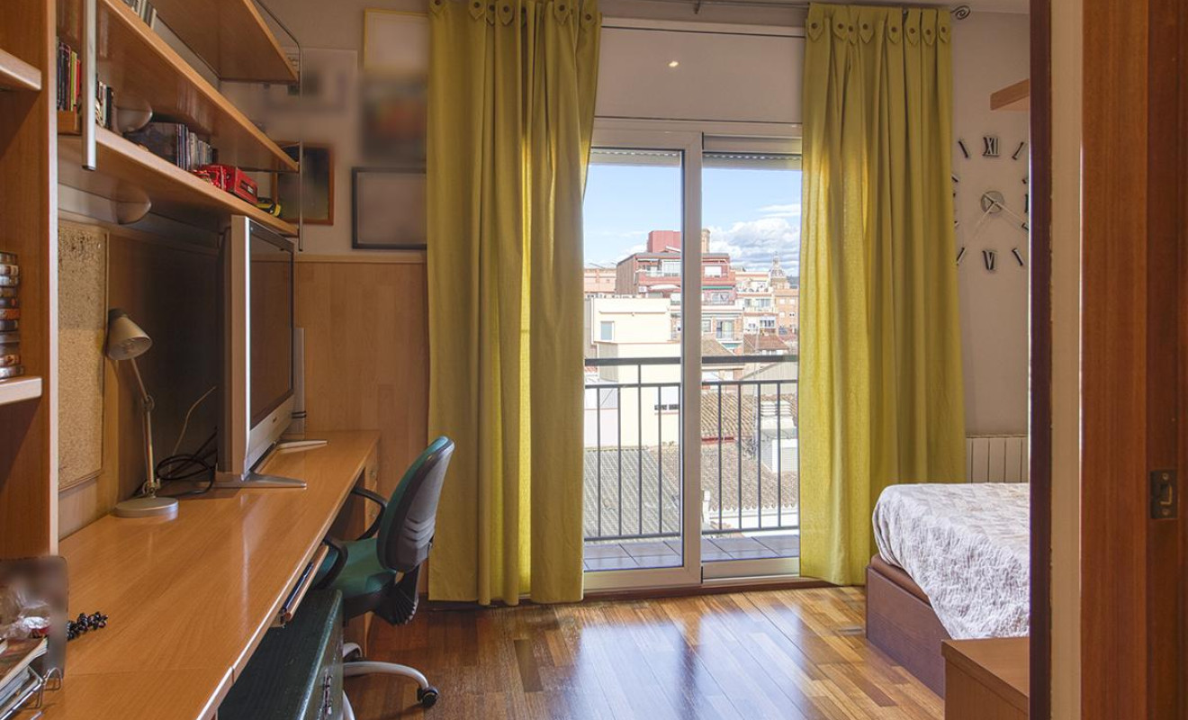 Resale - Villa - Barcelona - Sant Andreu