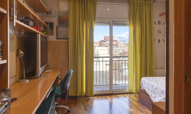 Resale - Villa - Barcelona - Sant Andreu