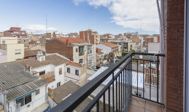 Resale - Villa - Barcelona - Sant Andreu